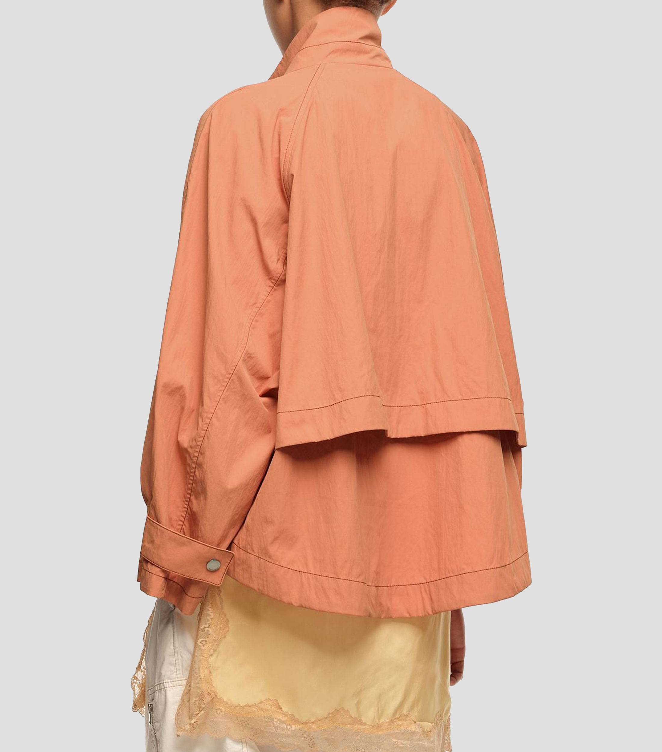 Gabardina fluida corta cuello subido naranja Mujer